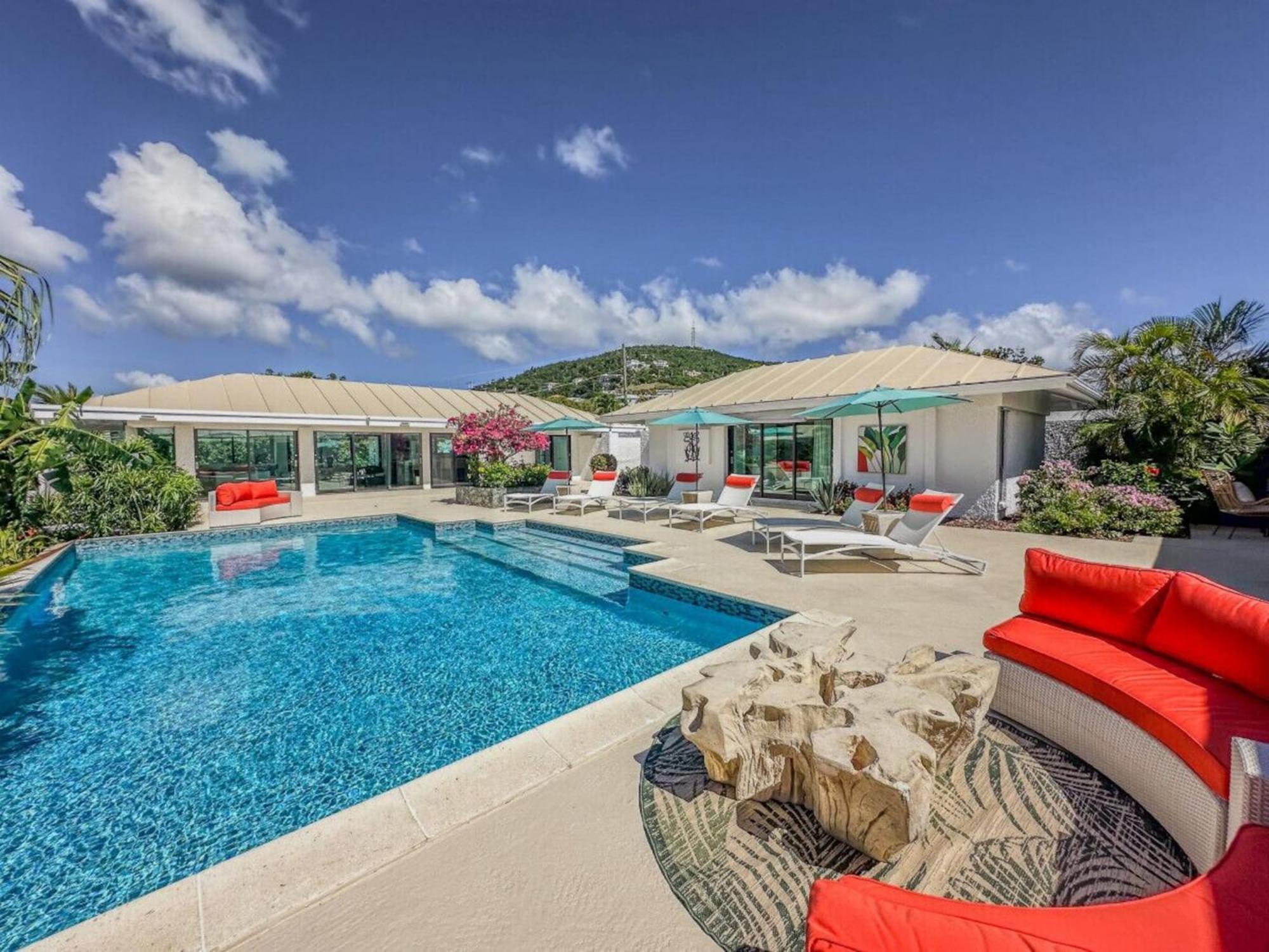Royal Villa With A Huge Swimming Pool Cowell Battery Экстерьер фото